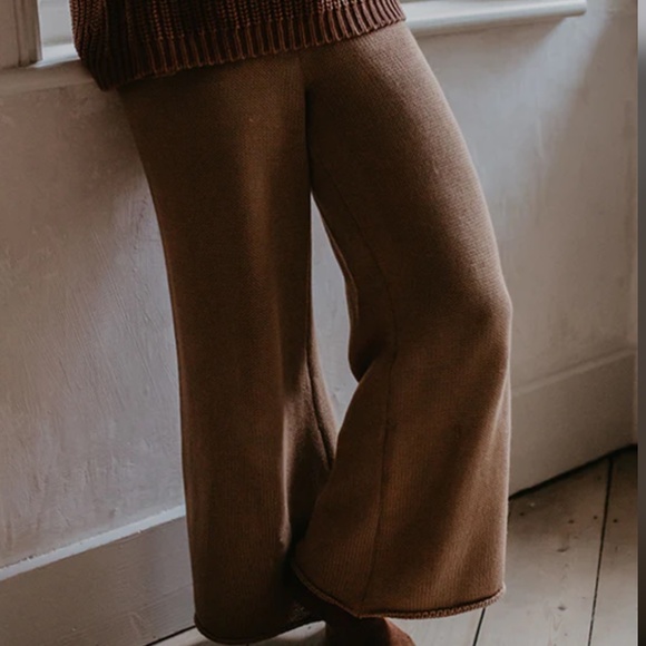 The simple folk wide leg knit trousers - Picture 2 of 7